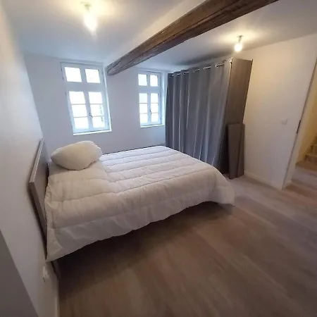 Beautiful 150 M Cottage, 4 Bedrooms, Sleeps 7