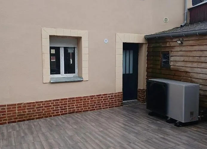 Beautiful 150 M Cottage, 4 Bedrooms, Sleeps 7 * Conty